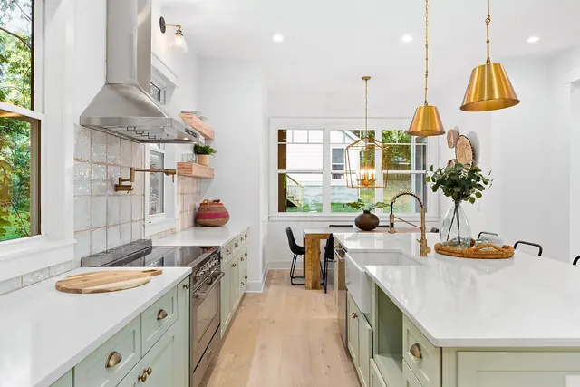 Kitchen with range and island at 1108 Lenore St, Nashville, TN 37206
