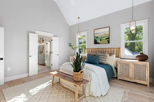 Primary bedroom with en suite bath at 1108 Lenore St, Nashville, TN 37206