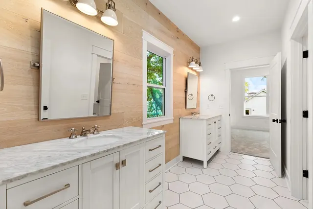 Bathroom with dual vanities at 1108 Lenore St, Nashville, TN 37206