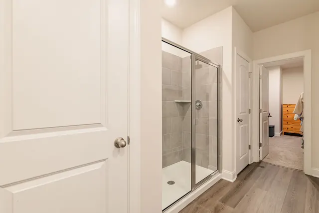 Walk-in glass shower at 4905 Trail Ridge Ct, Nashville, TN 37207