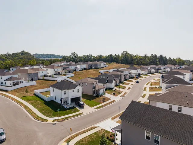 Aerial view of neighborhood street at 4905 Trail Ridge Ct, Nashville, TN 37207