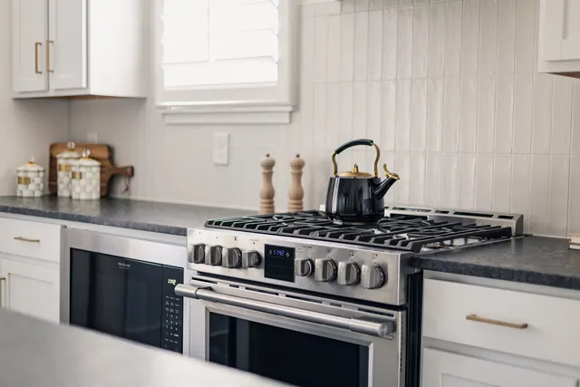Gas range and microwave at 505 Croley Dr, Nashville, TN 37209